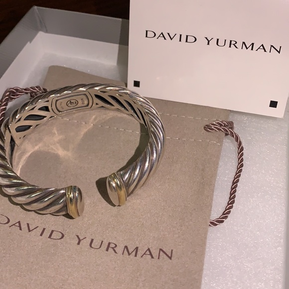 David Yurman Waverly Bracelet with Gold - Picture 2 of 7